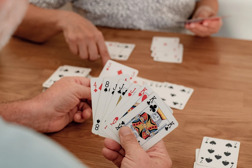 Senior Kaarten | Spelletjesmiddag Vrijdag 28 September | Tante Bello | Eemnes